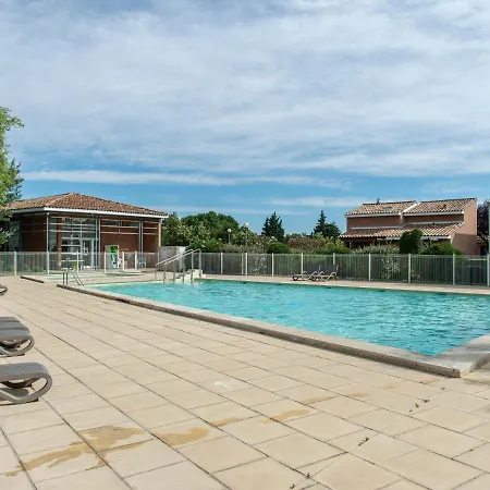 Sun Hols Les Rives Du Holiday park Saint-Saturnin-les-Avignon